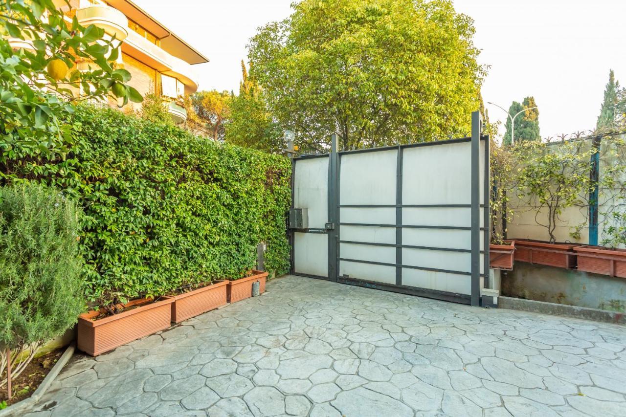 St Peter'S Spacious 4 Bdr With Private Parking Apartamento Roma Exterior foto